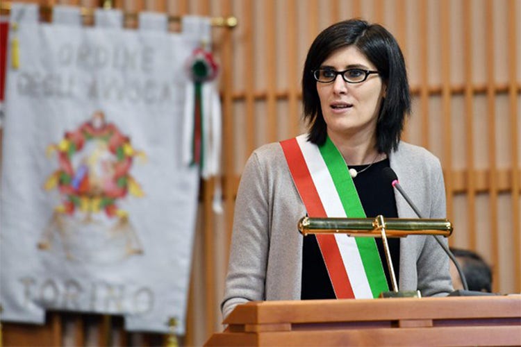 Chiara Appendino - A Torino si parla di Food policy pact  Appendino: Per una città più partecipe