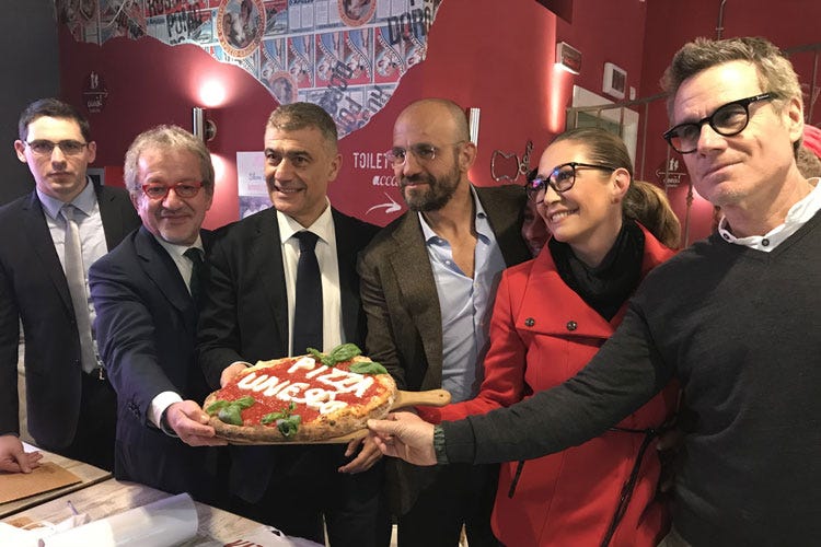 (L’Arte del pizzaiuolo napoletano Una vittoria per il made in Italy)