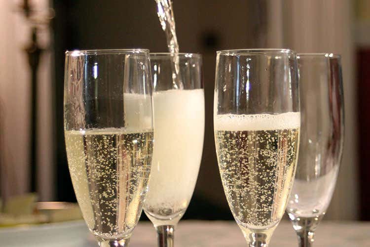 Bloccata la vendita di falso Prosecco 30 milioni di lattine su Alibaba Bloccata la vendita di falso Prosecco 30 milioni di lattine su Alibaba