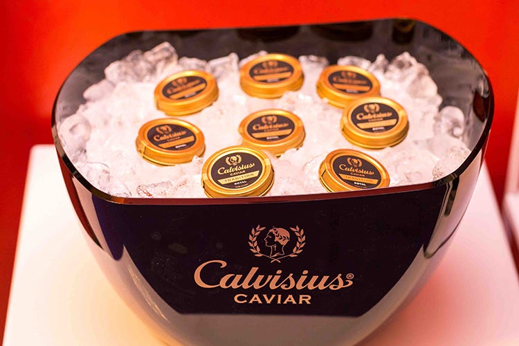 Il caviale italiano più celebre al mondo - Calvisius e Ferrari in giardino Uniti per dare voce al gusto