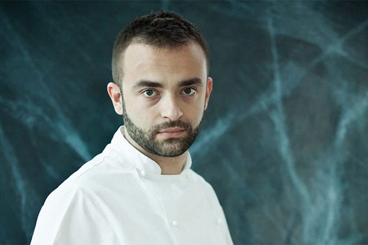 Fabio Macrì - Cambio in cucina al Piano 35 di Torino Ora alla guida il sous chef Fabio Macrì
