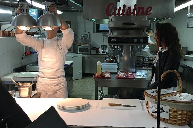 (Chef save the food 10 cuochi comaschi anti-spreco)