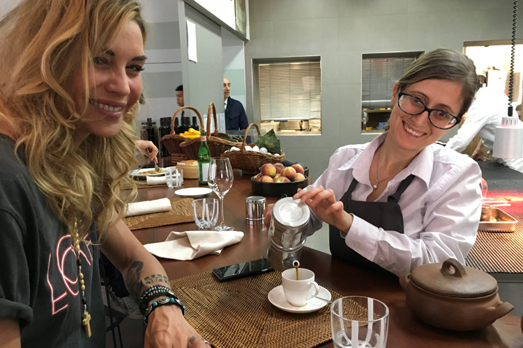 Elenoire Casalegno si racconta a tavola «A casa cantina e cucina professionale»