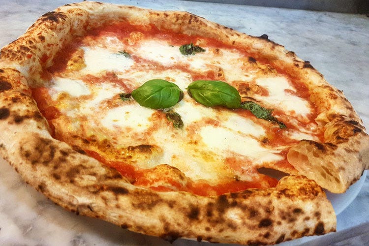 (Giuseppe Vitiello, il nuovo che avanza «Il futuro della pizza è il topping»)
