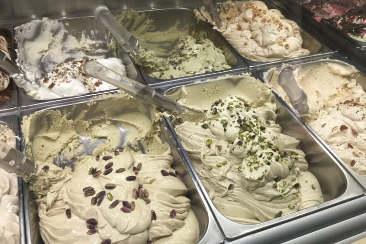 Imparare i segreti del gelato artigianale A Milano, Artico Scuola di Gelateria