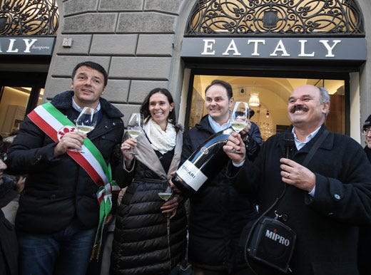 da sinistra: Matteo Renzi, Camilla Lunelli, Matteo Lunelli e Oscar Farinetti