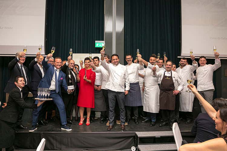 (Le Soste, dai nuovi associati ai premi ai promotori della cucina) (Le Soste, dai nuovi associati ai premi ai promotori della cucina)