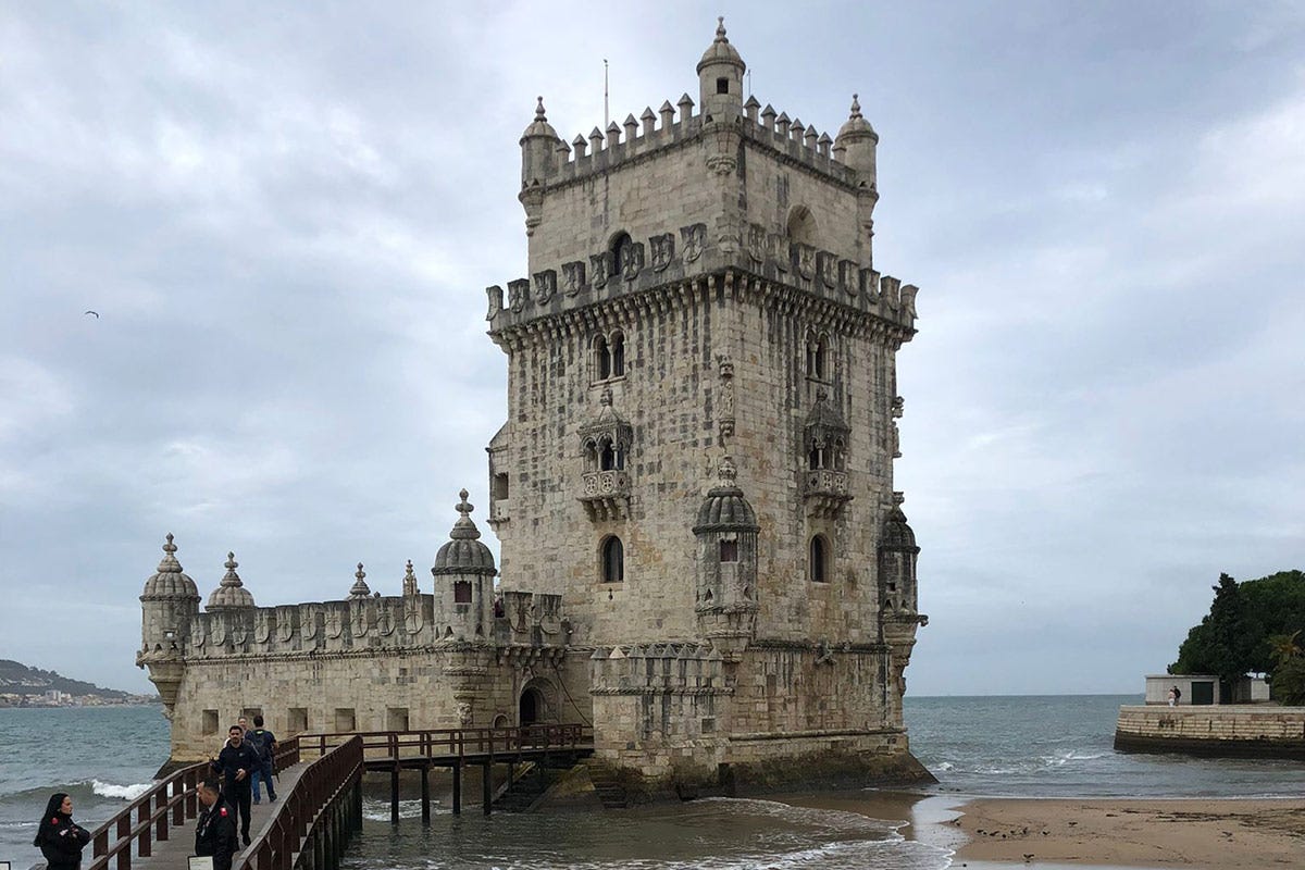 Torre di Belém A Lisbona dove insegnano a vivere con leggerezza e poesia