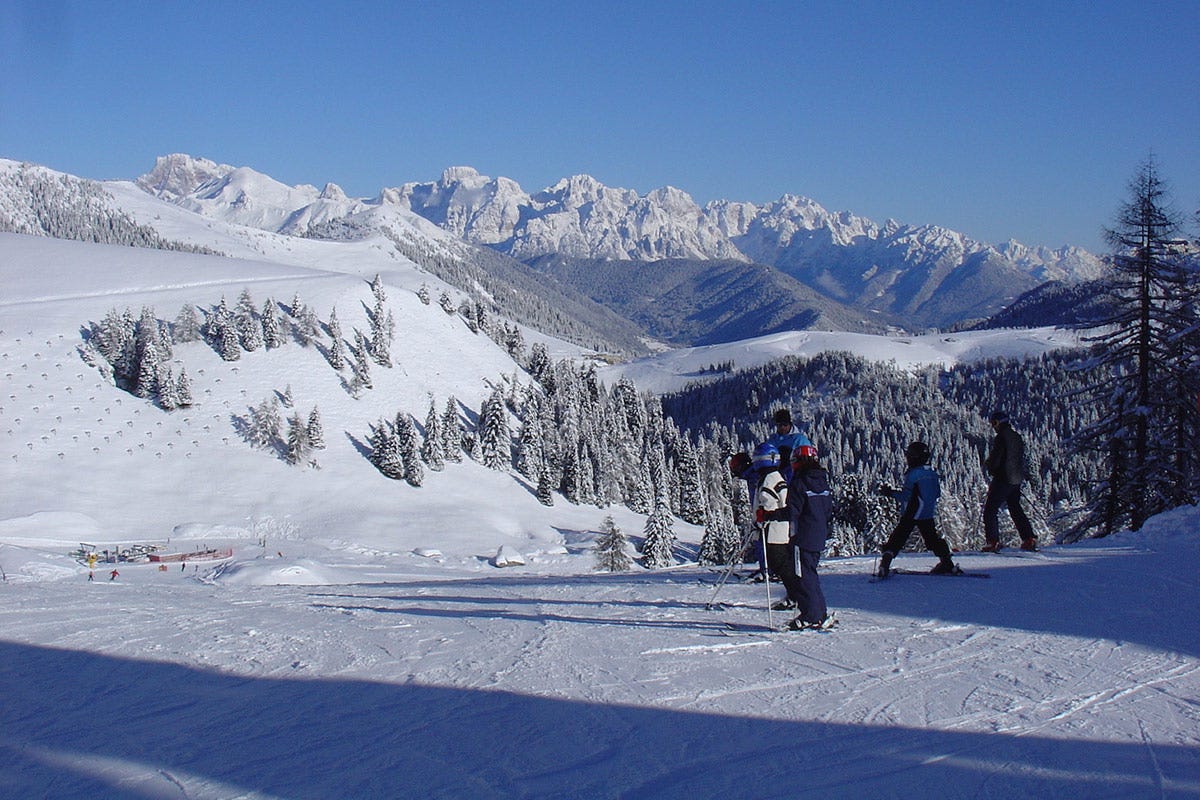 Sciare in Valsugana  Famiglie in pista: le occasioni da non perdere per sciare a marzo
