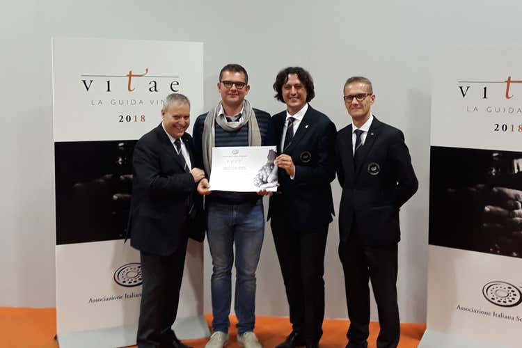 (Recioto di Gambellara Dolce gusto di frutta matura che conquista) (Recioto di Gambellara Dolce gusto di frutta matura che conquista)