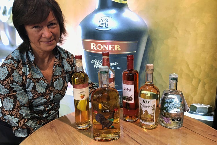 Monica Walch (Roner, grappe ma non solo Gin e rum di montagna vanno forte)