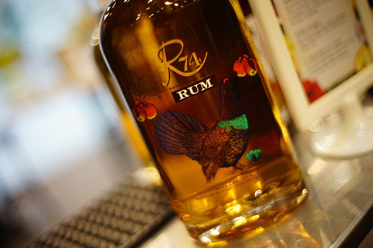 (Roner, una tradizione nei distillati Ora si punta alla mixology con rum e gin)