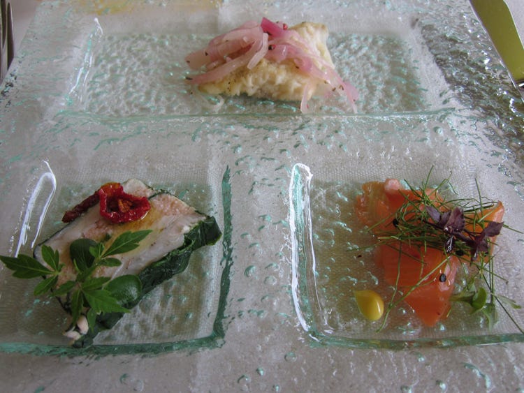 Terrina di pesce persico, Trota salmonata marinata su insalata di crescione e Lavarello in carpione