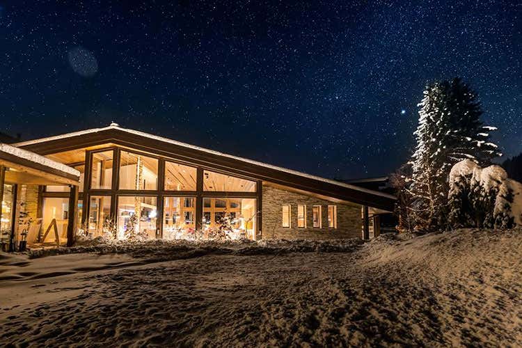 (Stelle Michelin in pista La Val Sarentino tra neve e piatti gourmet) (Stelle Michelin in pista La Val Sarentino tra neve e piatti gourmet)