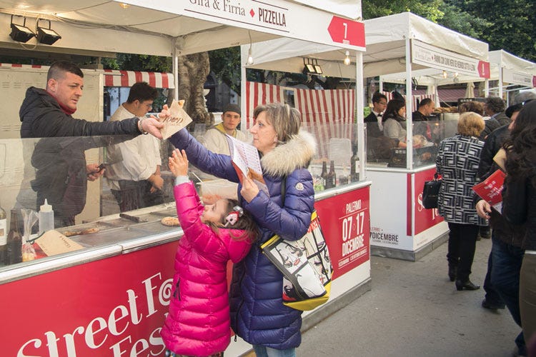 (Street Food Fest a Palermo 300mila presenze, vince il Cannolo)