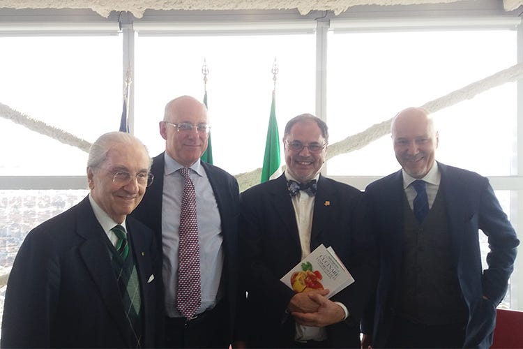 Gualtiero Marchesi, Mauro Parolini, Paolo Massobrio e Corrado Peraboni