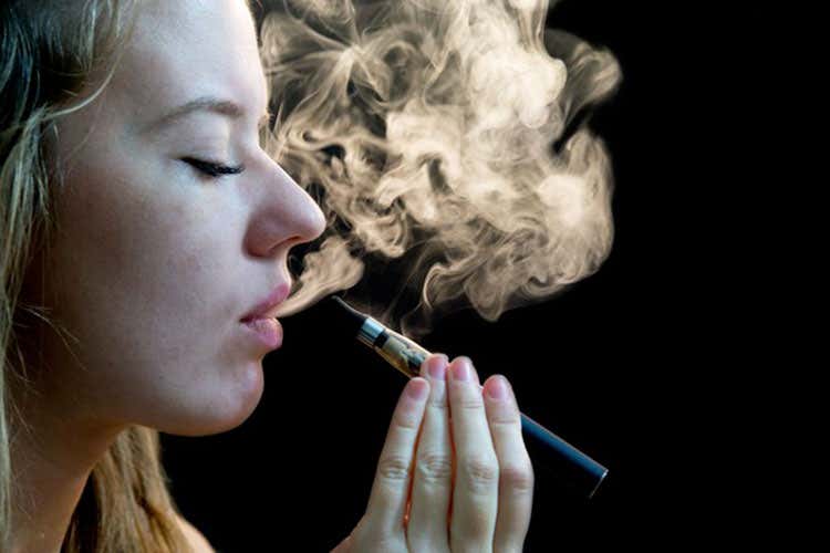 (Uk, vendere e-cig anche in ospedale 95% meno dannose della sigaretta)