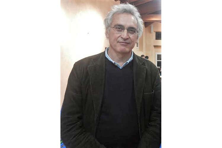 Alessandro Luzzago (Valtènesi e Bardolino, l'anteprima 80 cantine e 140 etichette in degustazione) Alessandro Luzzago (Valtènesi e Bardolino, l'anteprima 80 cantine e 140 etichette in degustazione)