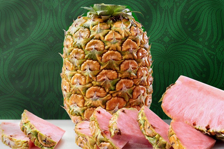 L'ananas Pinkglow di Del Monte (Fonte: pinkglowpineapple) - Se ai consumatori piace il rosso... in arrivo ananas e kiwi colorati