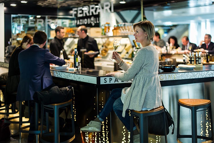 cocktail in aeroporto migliori indirizzi nel mondo