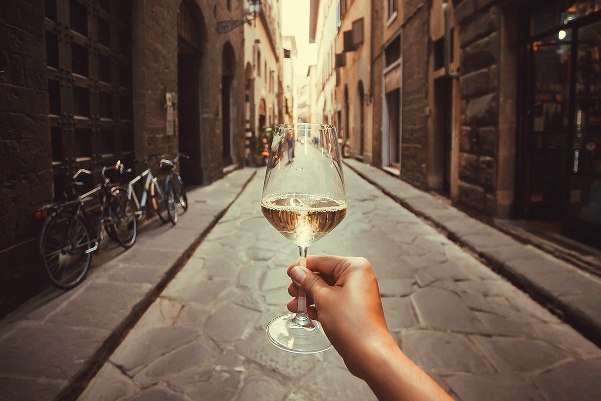 Calici di Stelle 2022: in Lombardia sette eventi per celebrare i vini locali