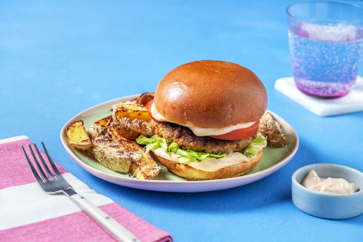 L'Hamburger, icona del fast food, è il panino più consumato al mondo