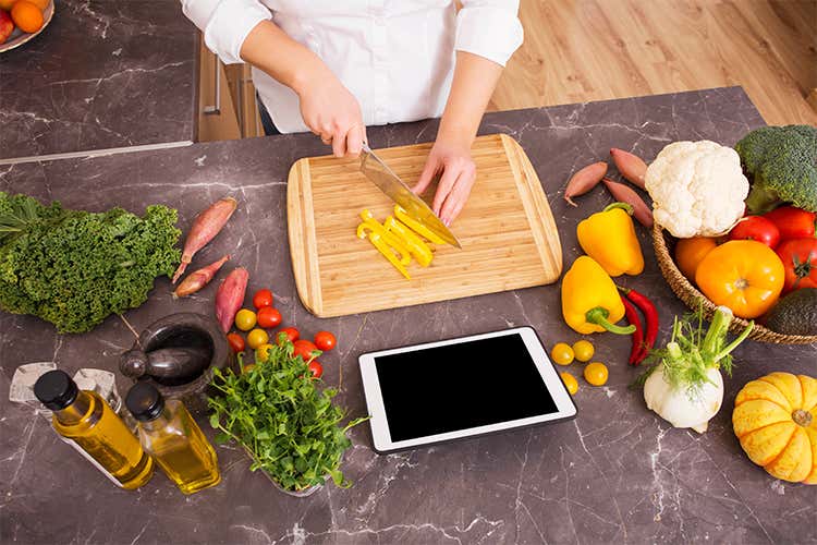 Home restaurant, futuro ancora incerto Il ddl può essere migliorato Home restaurant, futuro ancora incerto Il ddl può essere migliorato