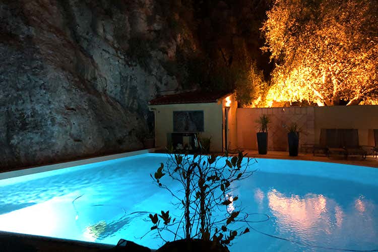 (Hotel La Pérouse a Nizza Un incontro in cucina tra Italia e Francia) (Hotel La Pérouse a Nizza Un incontro in cucina tra Italia e Francia)