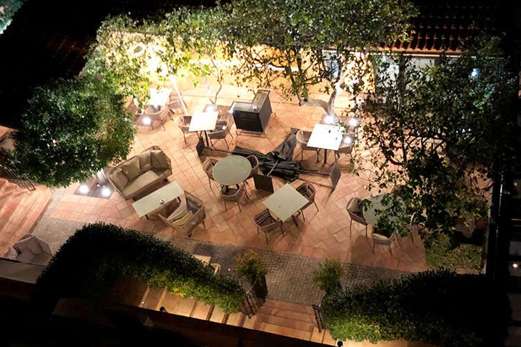 (Hotel La Pérouse a Nizza Un incontro in cucina tra Italia e Francia) (Hotel La Pérouse a Nizza Un incontro in cucina tra Italia e Francia)