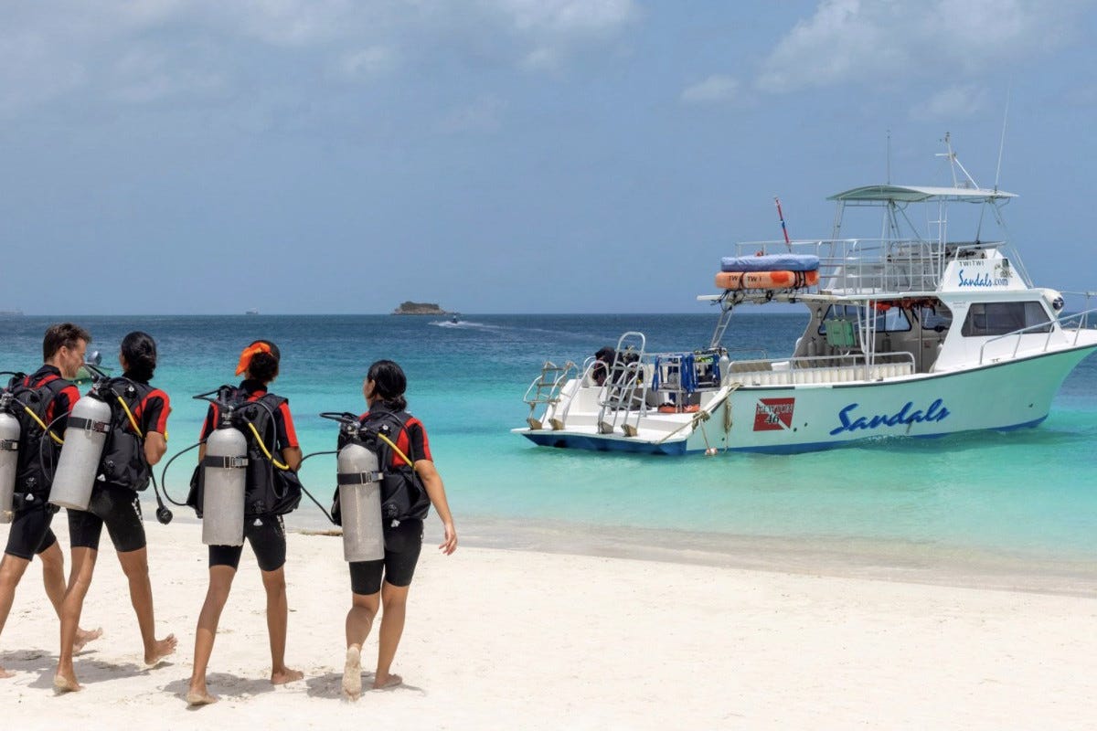Snorkeling e immersioni nei Sandals Resorts  Fuga d’amore ai Caraibi nei Sandals Resorts