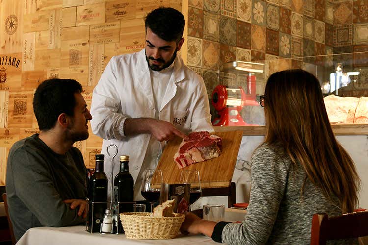 (Il sommelier della carne Nuova professione a Trattoria dall'Oste) (Il sommelier della carne Nuova professione a Trattoria dall'Oste)