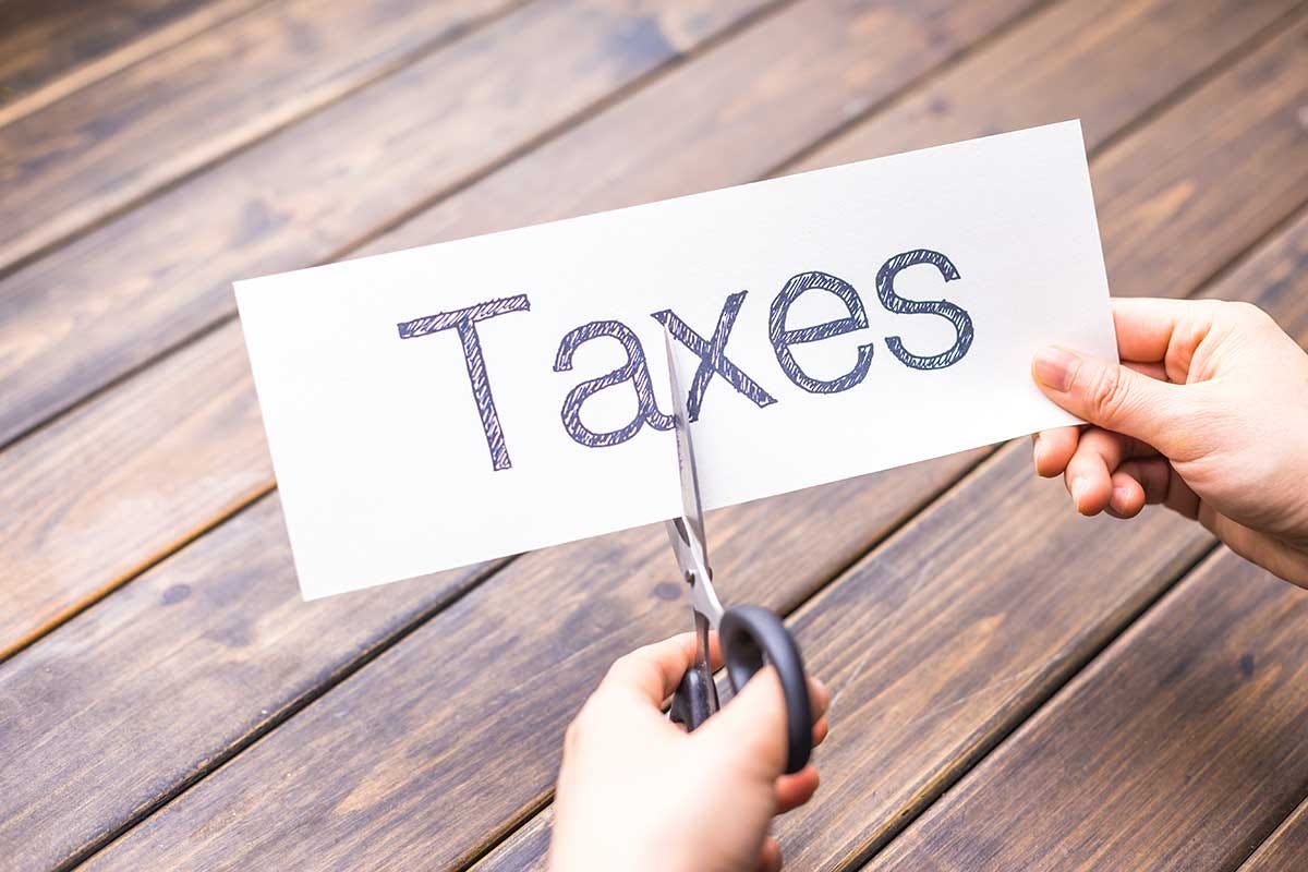 Verso una riduzione delle tasse  Riforma fiscale: riduzione delle tasse e semplificazione anche per 90mila bar e ristoranti