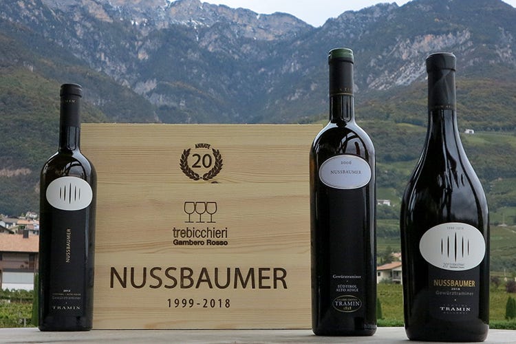 Nussbaumer Gewurztraminer - Gambero Rosso ecco i Tre Bicchieri Nussbaumer li conferma da 20 anni