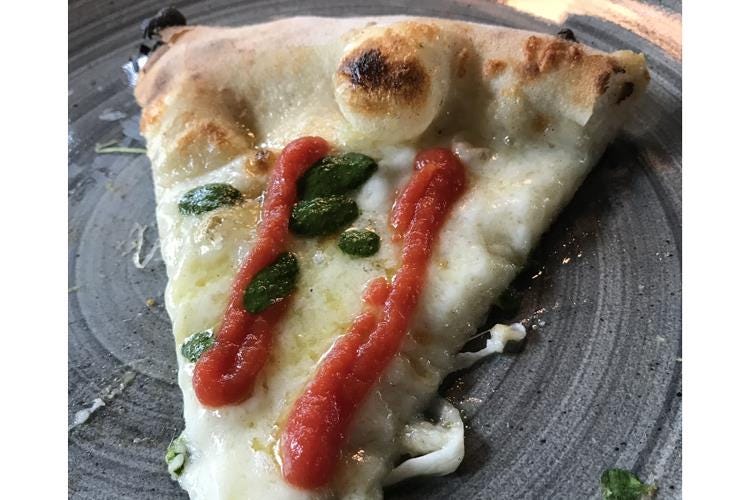 Pizza Nativa firmata Molino Piantoni 
nell'olimpo dell'Albereta Relais