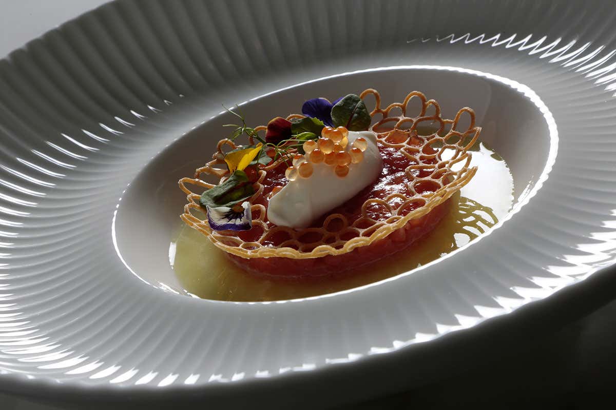 Il ristorante sul lago di Como che ha riscritto l’autunno con tre menu e un’esperienza a “mano libera” Il ristorante sul lago di Como che ha riscritto l’autunno con tre menu e un’esperienza a “mano libera”