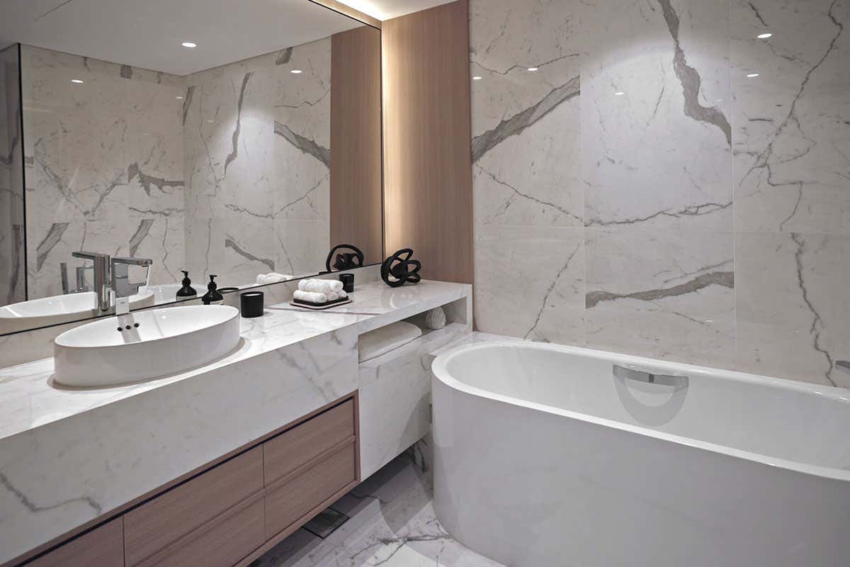 Uno skyline da record: Dubai accoglie un nuovo grattacielo orizzontale mozzafiato Uno skyline da record: Dubai accoglie un nuovo grattacielo orizzontale mozzafiato