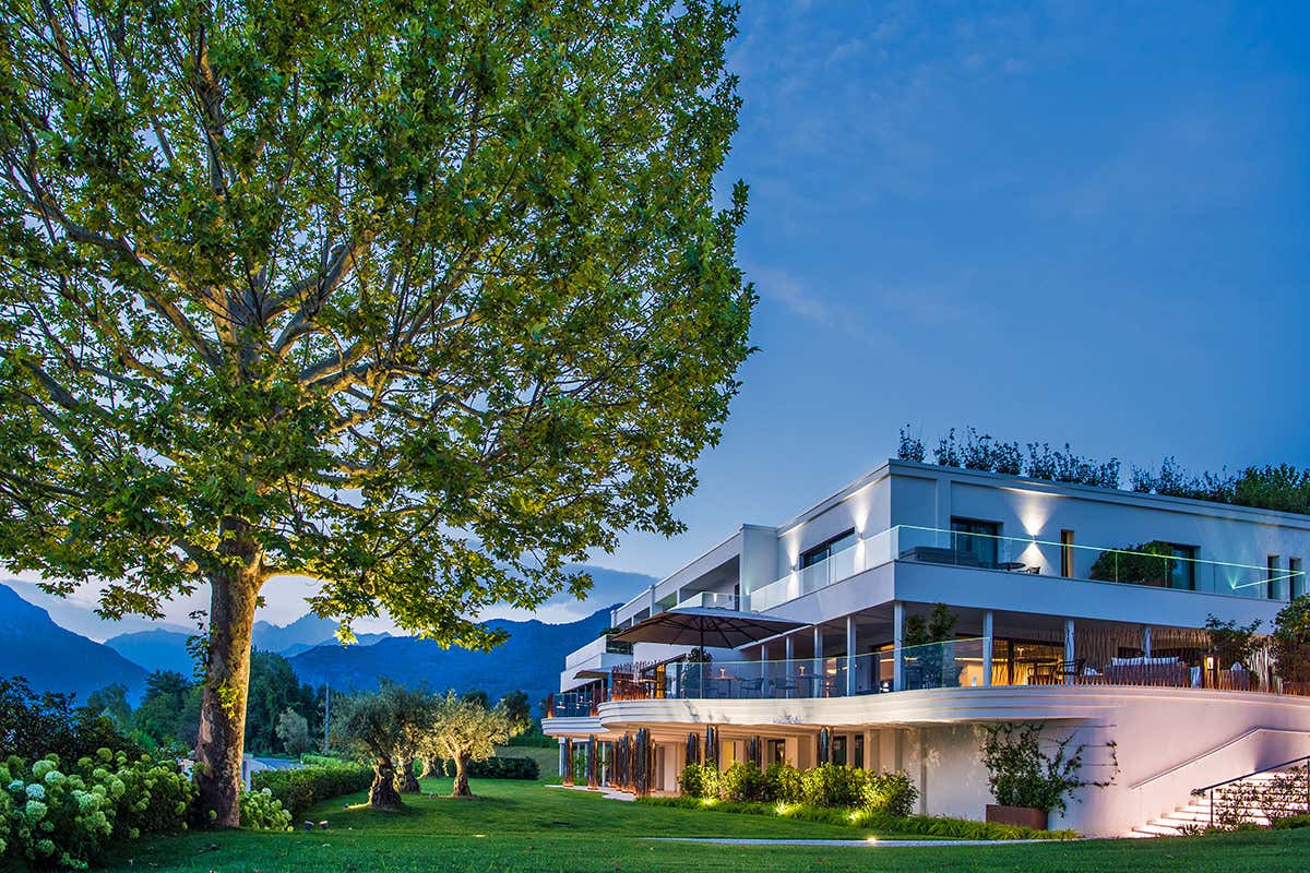 [[Bianca Relais]], cucina stellata e accoglienza da sogno sul lago di Annone