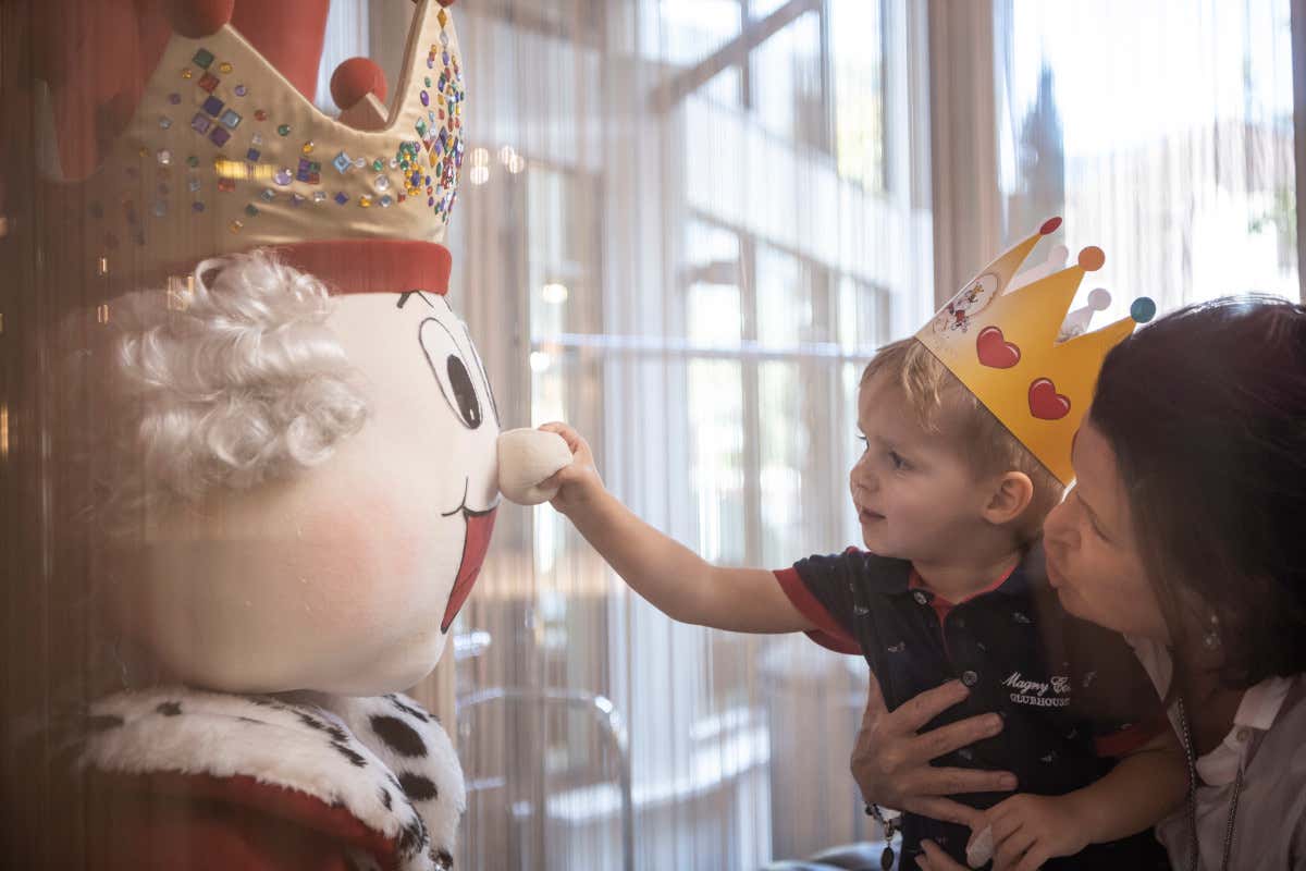 Familien Wellness Residence Tyrol. Foto: Alex Filz In Alto Adige mamme e bambini felici e... rilassati