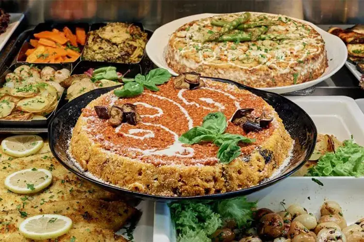 I piatti della gastronomia Prezzemolo &amp; Vitale