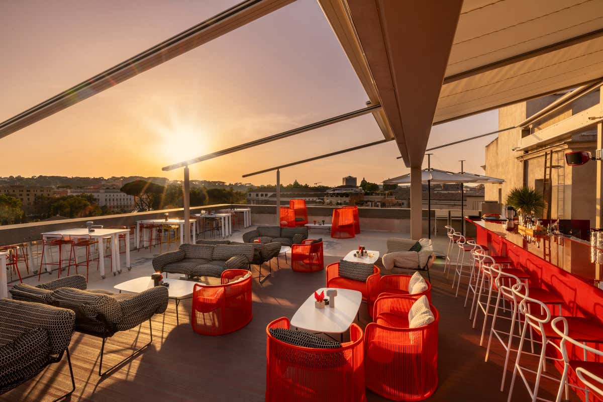 Sognando l’Africa a Roma? È la Safari experience del Rhinoceros Bar