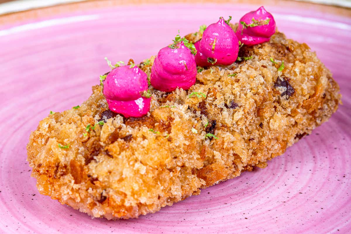 Non la solita pizzeria di quartiere: lo stile e il gusto pop di Slice of Capanno 