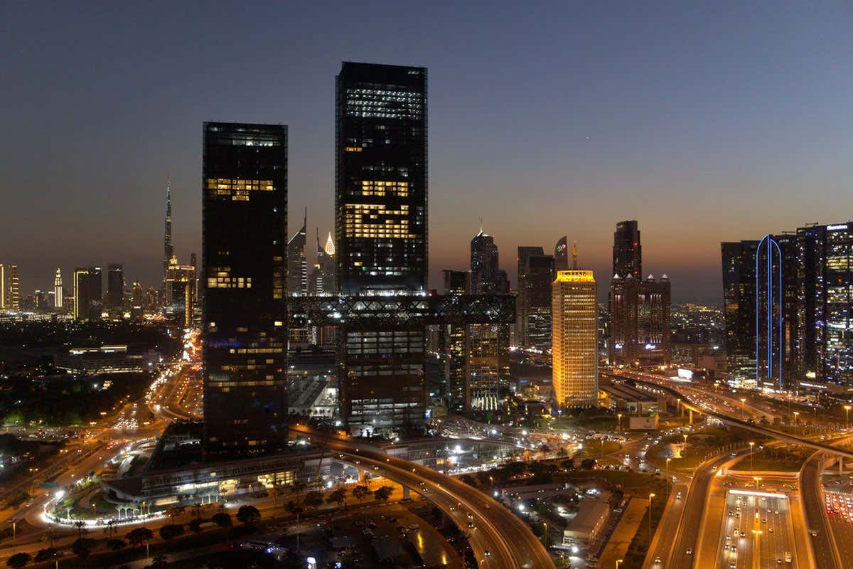 Uno skyline da record: Dubai accoglie un nuovo grattacielo orizzontale mozzafiato Uno skyline da record: Dubai accoglie un nuovo grattacielo orizzontale mozzafiato