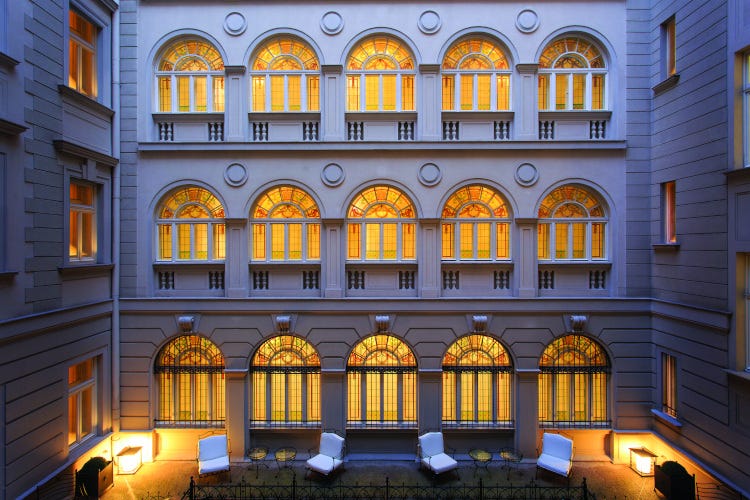 Savoia Excelsior Palace a Trieste, il fascino immutato del grand hotel