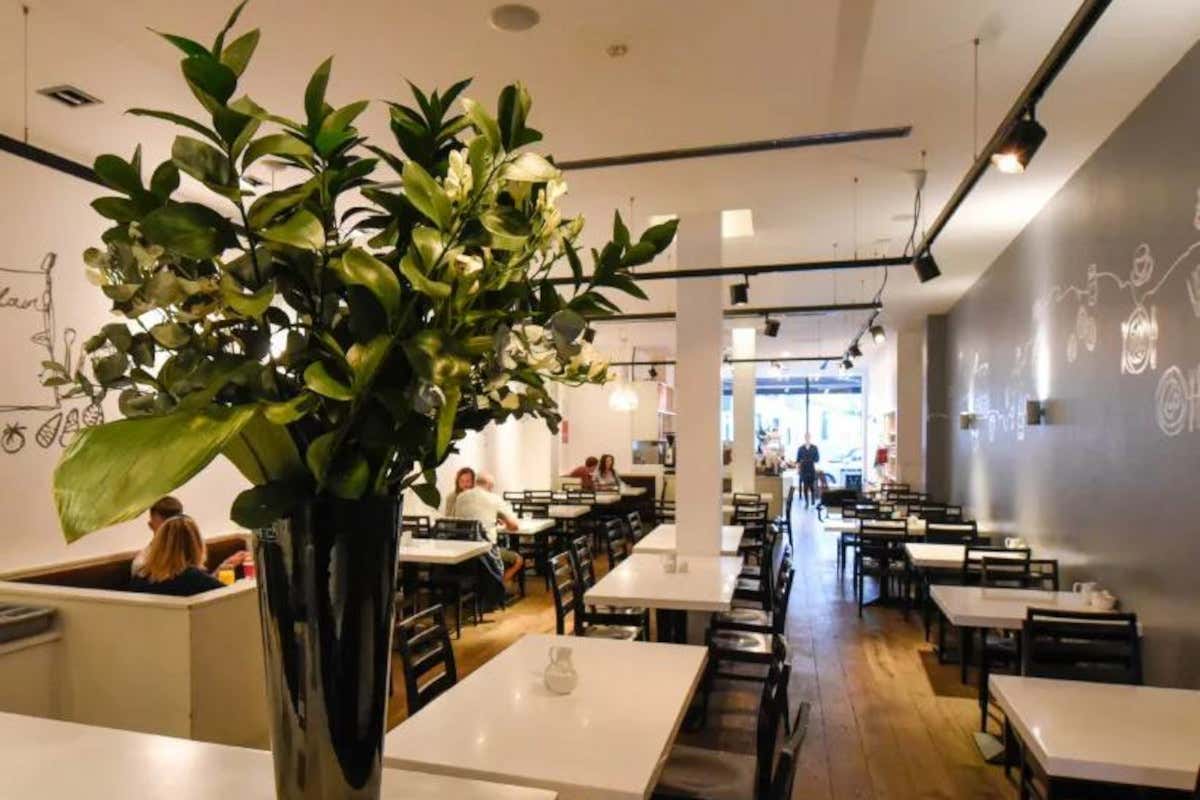 Alla scoperta di Galway con Nicola Coughlan, la Penelope di Bridgerton