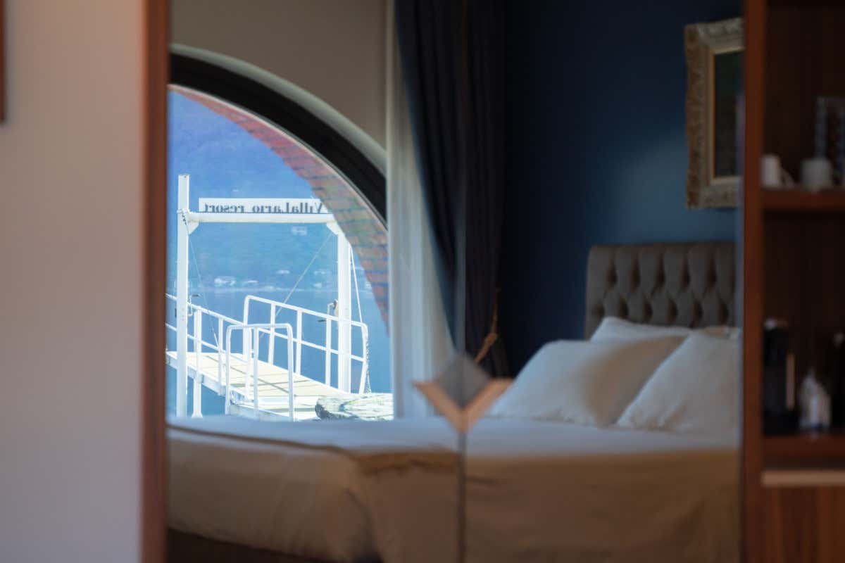 Moderni Renzo e Lucia? A Villa Lario Resort il soggiorno da 