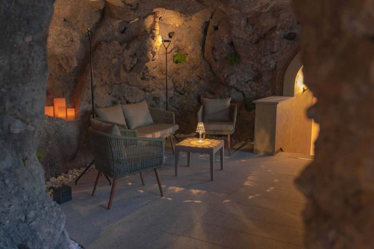 Moderni Renzo e Lucia? A Villa Lario Resort il soggiorno da 