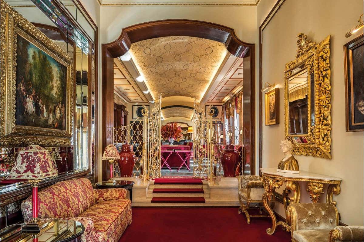 Da colazione a cena: cosa mangiare al Salone Eva a Trinità dei Monti