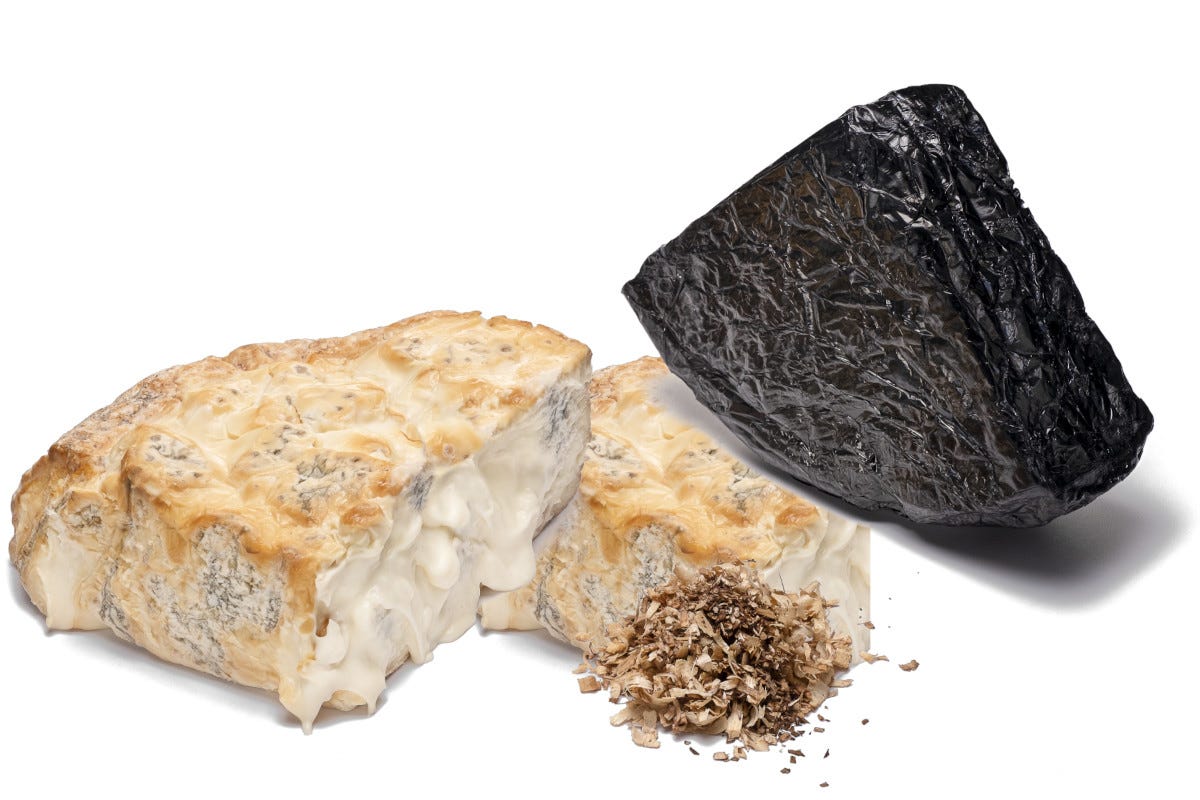Smo'King Latteria Aviano Italian Cheese Awards, il pecorino Gregoriano è il formaggio dell’anno