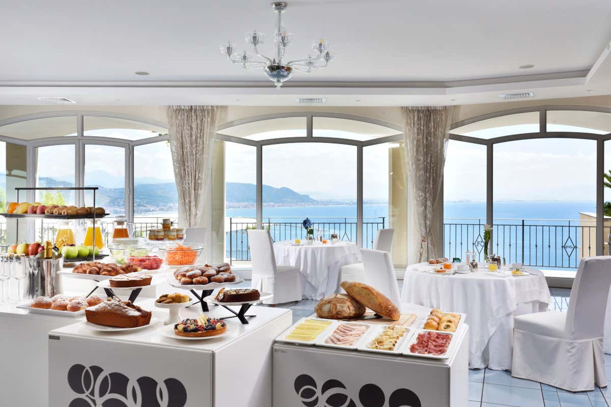 Primavera in Costiera Amalfitana: gusto e benessere all'Hotel Raito