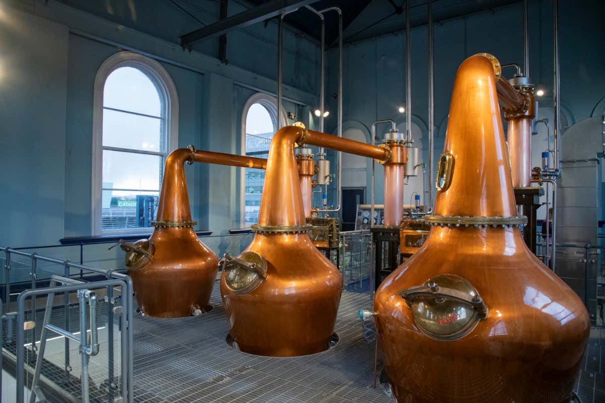 In Irlanda alle origini del whiskey: gli itinerari e le distillerie da non perdere